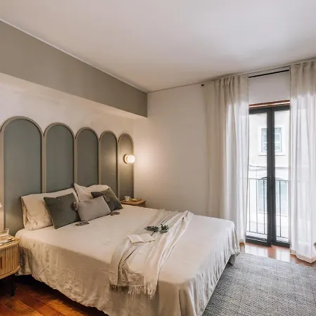 Campania - 2 Bedrooms And Parking In Estrela *